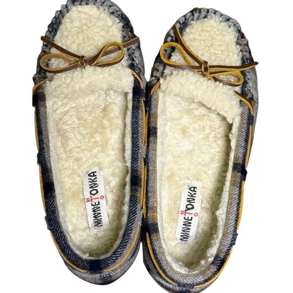 Minnetonka Gray Plaid Wool Moccasin Slippers Size 9 Cabin Cozy Lodgecore - Picture 3 of 6